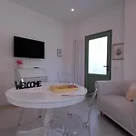 Le Di Elena - *