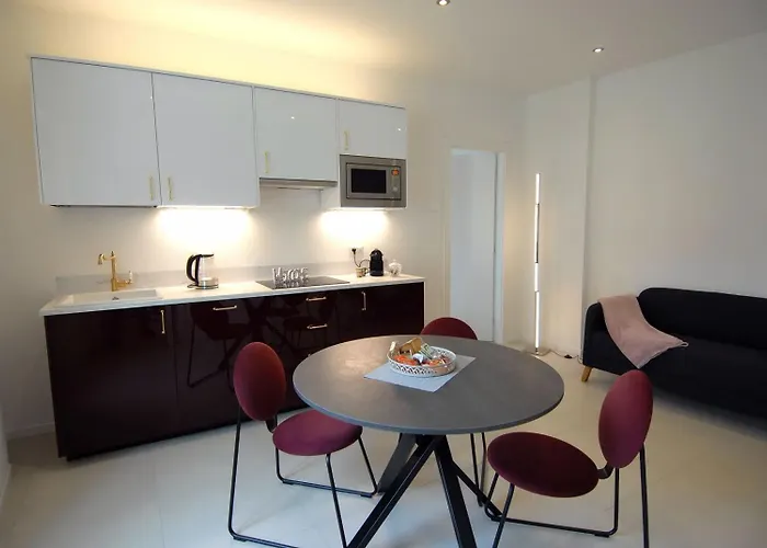 아파트 Le Di Elena - *